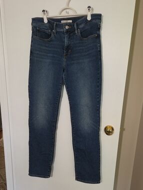 Levi's 314 Shaping Straight
